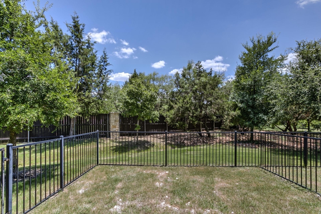 3101 Davis Ln - Photo 17