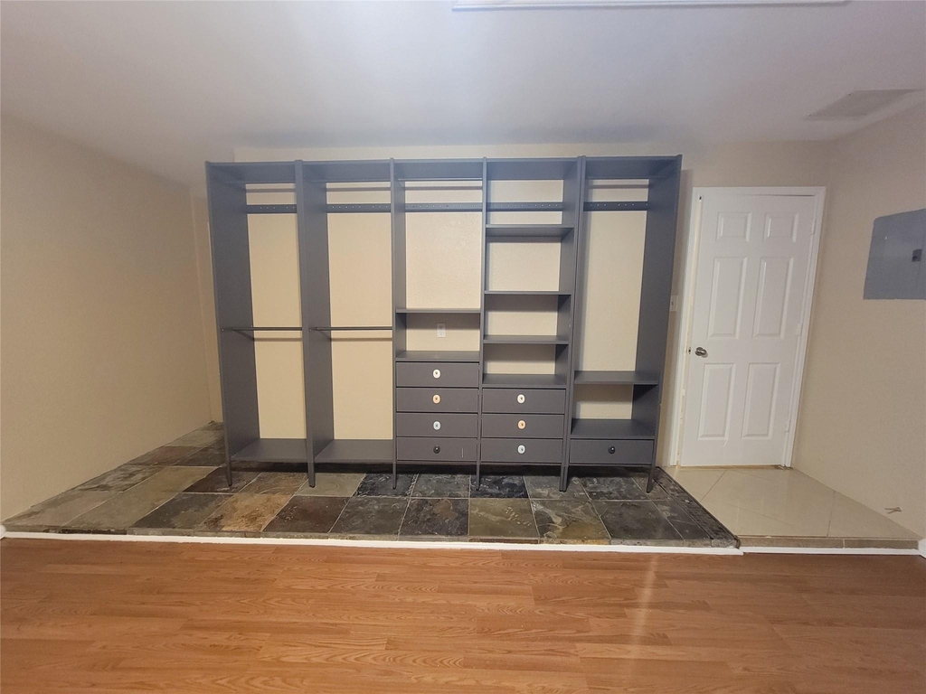 3307 Saint Genevieve Dr - Photo 17