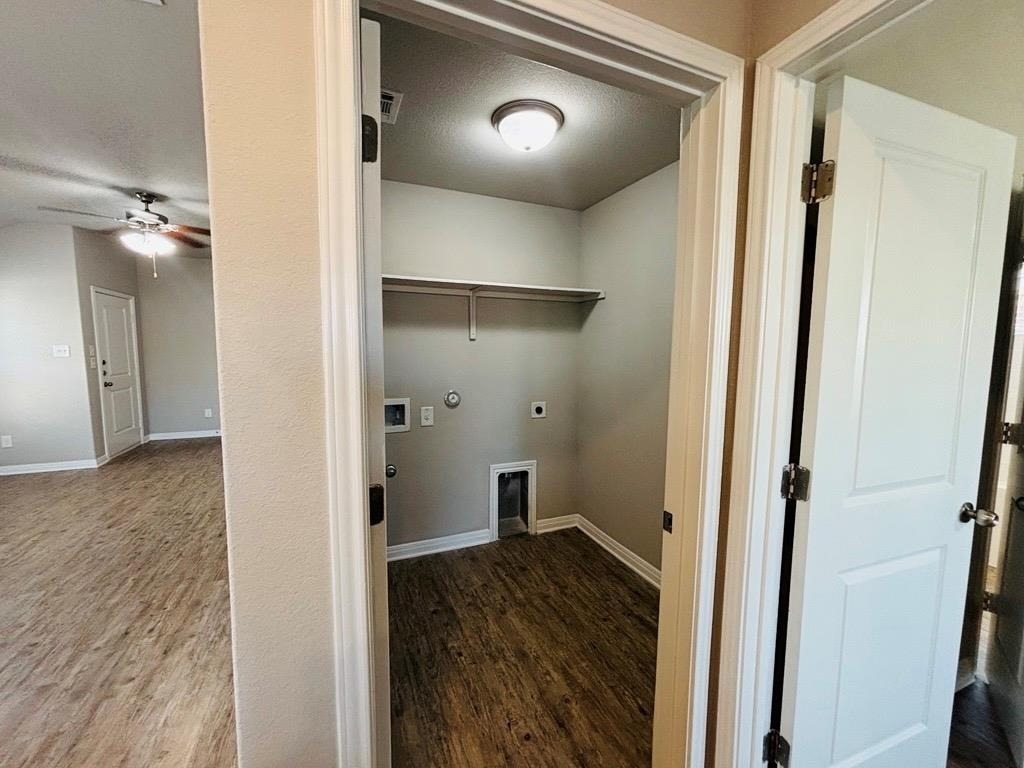 1303 Bear Peak Ln - Photo 3