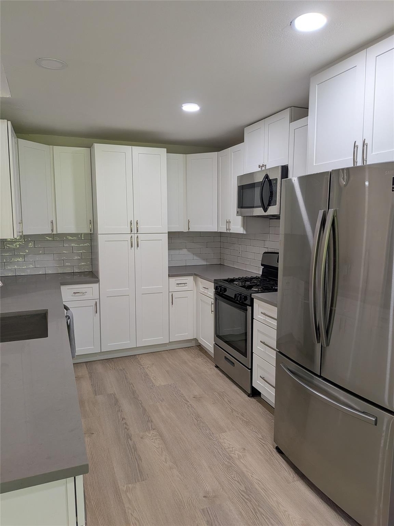 9705 Marlborough Dr - Photo 8
