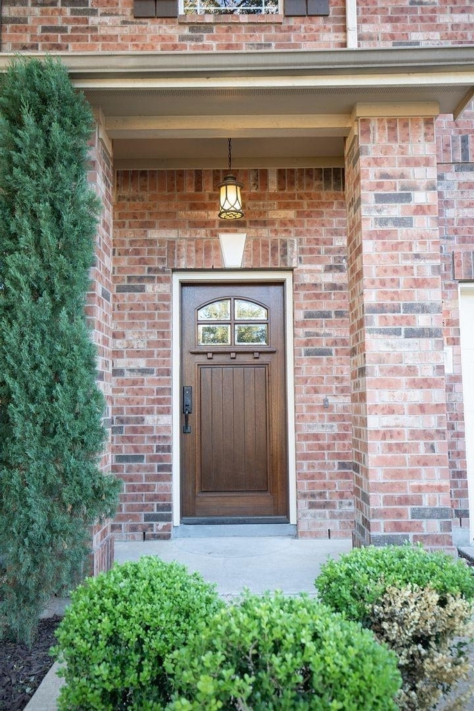 3806 Juniper Hills St - Photo 1