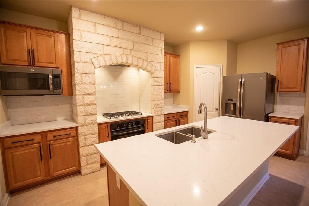 3806 Juniper Hills St - Photo 3