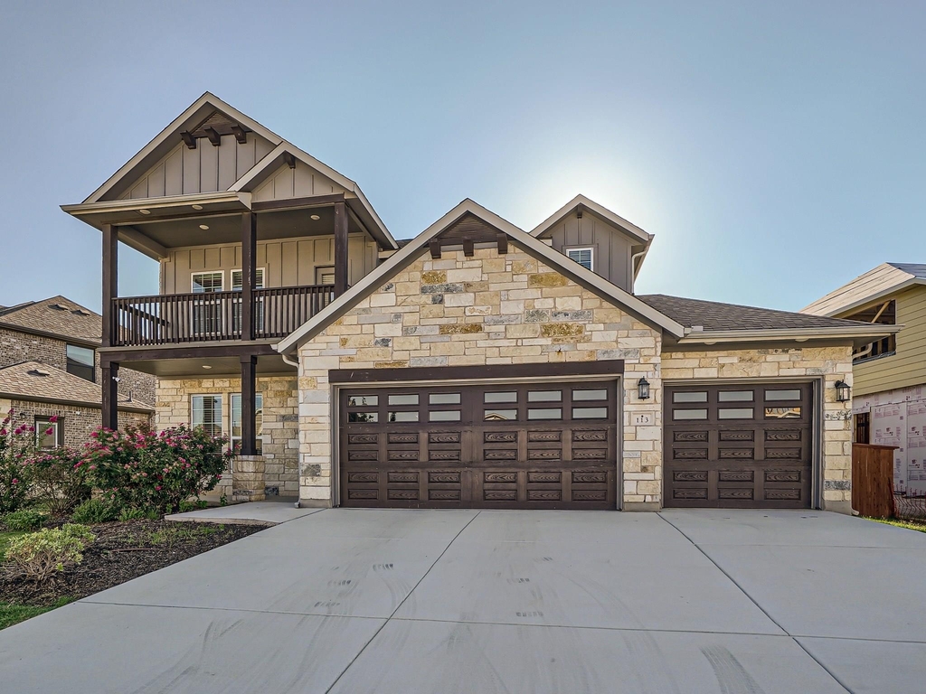 113 Leon Loop - Photo 0