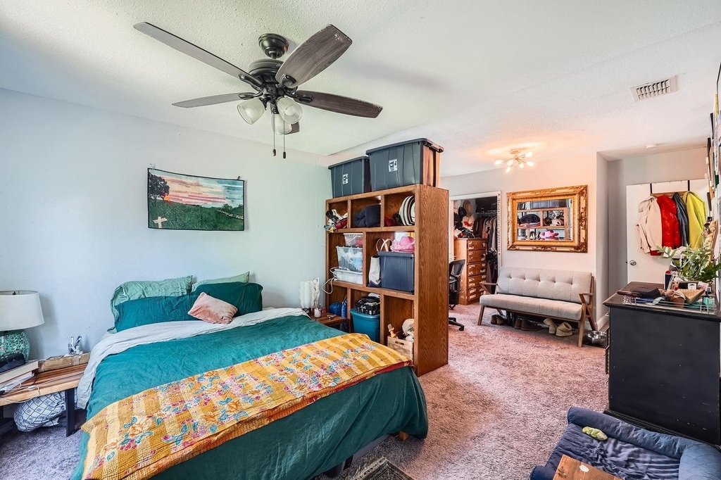 5605 Tura Ln - Photo 2