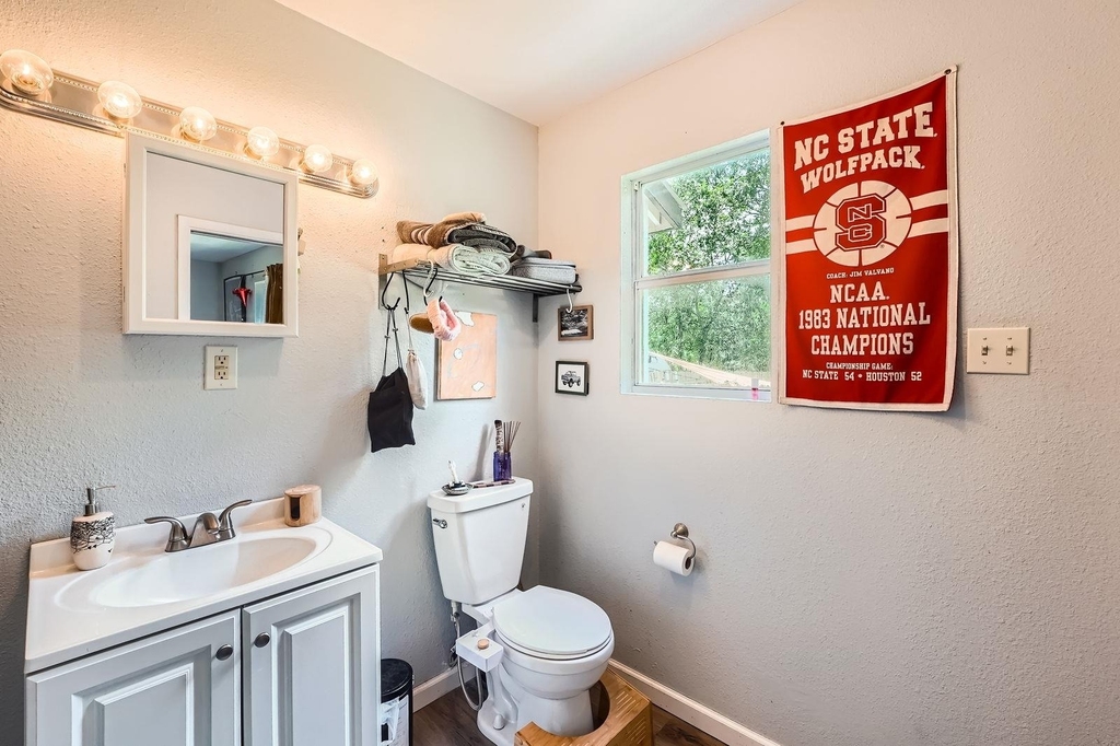 5605 Tura Ln - Photo 5