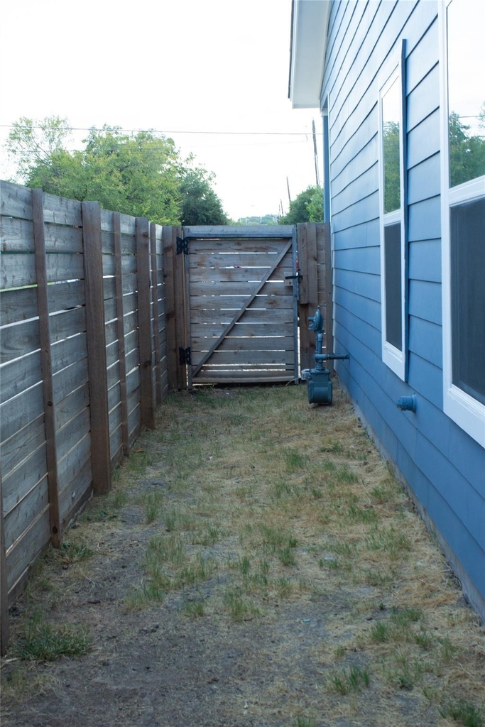 6014 Fairway St - Photo 18