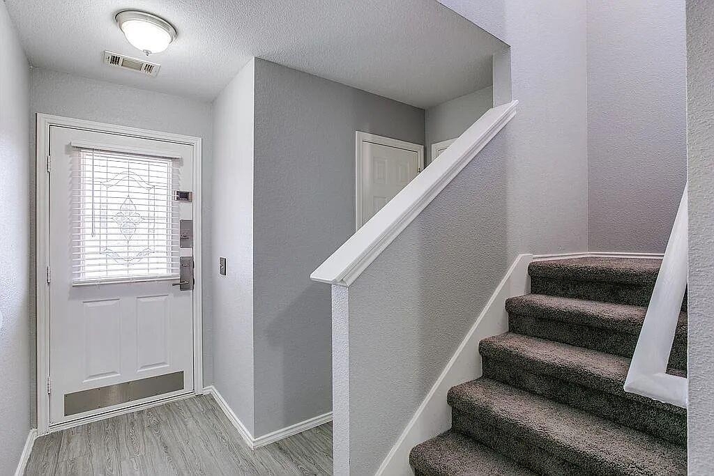 1200 Kenneys Way - Photo 7