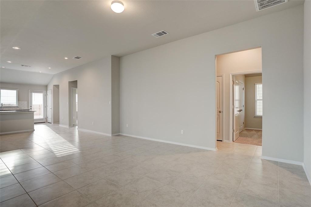171 White Dunes Dr - Photo 6