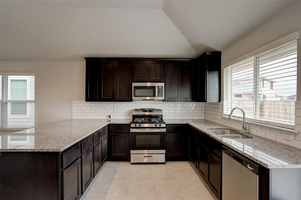 171 White Dunes Dr - Photo 12