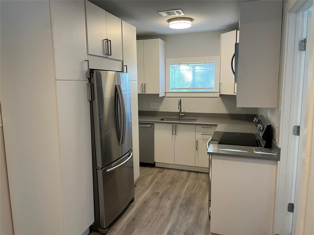 10310 Gail Rd - Photo 1
