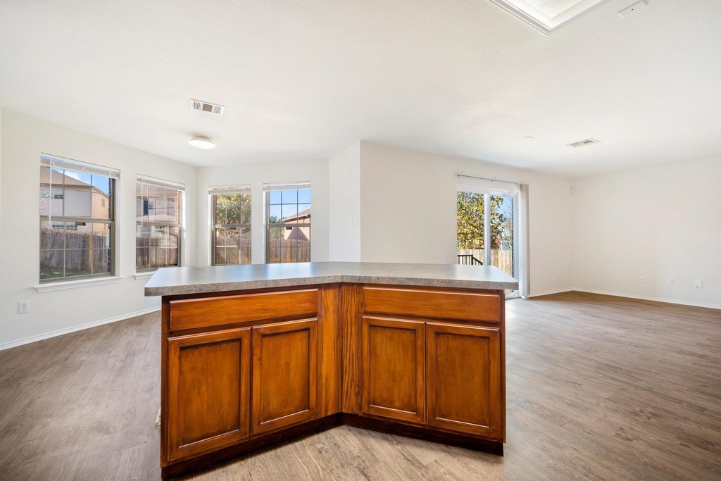 11112 Chatam Berry Ln - Photo 10