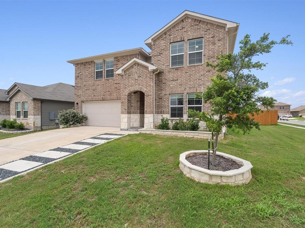 6112 Montrelia Dr - Photo 1