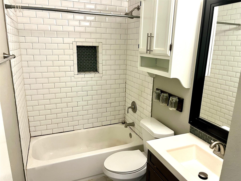 112 Hillside Cv - Photo 7