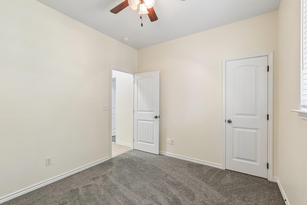 133 N Kanaio Dr - Photo 12