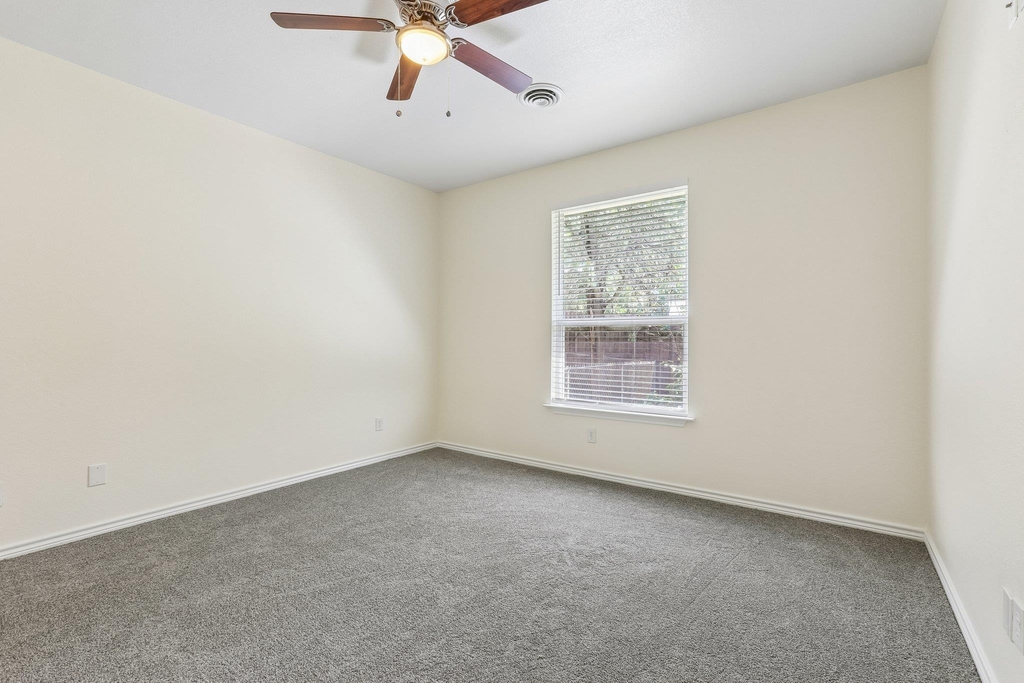 133 N Kanaio Dr - Photo 16