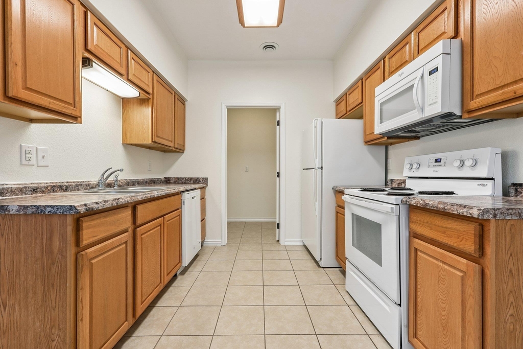133 N Kanaio Dr - Photo 8
