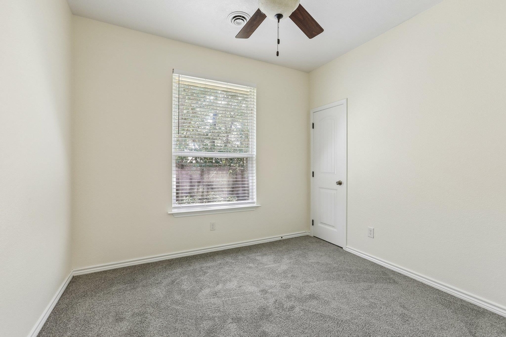 133 N Kanaio Dr - Photo 13
