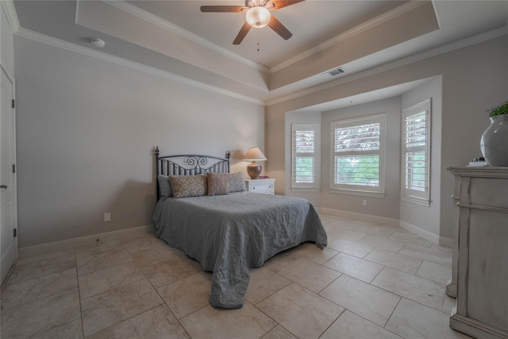 19013 Venture Dr - Photo 7