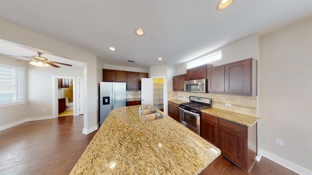 2021 Geniveive Ln - Photo 11