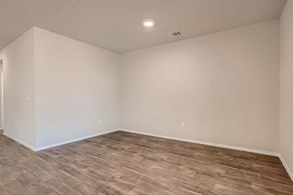 5832 Brocade Dr - Photo 4