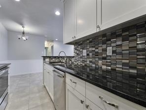 9802 Hundred Oaks Cir - Photo 9
