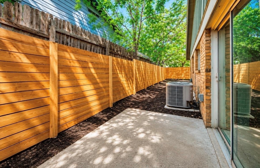 9407 Quail Meadow Dr - Photo 8
