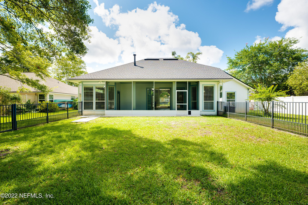 171 Elmwood Drive - Photo 31