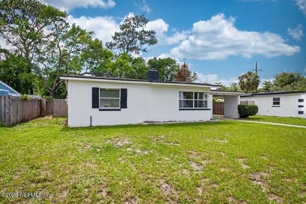 6216 Suwanee Road - Photo 2
