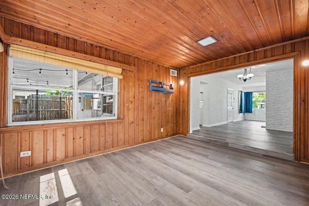 6216 Suwanee Road - Photo 12