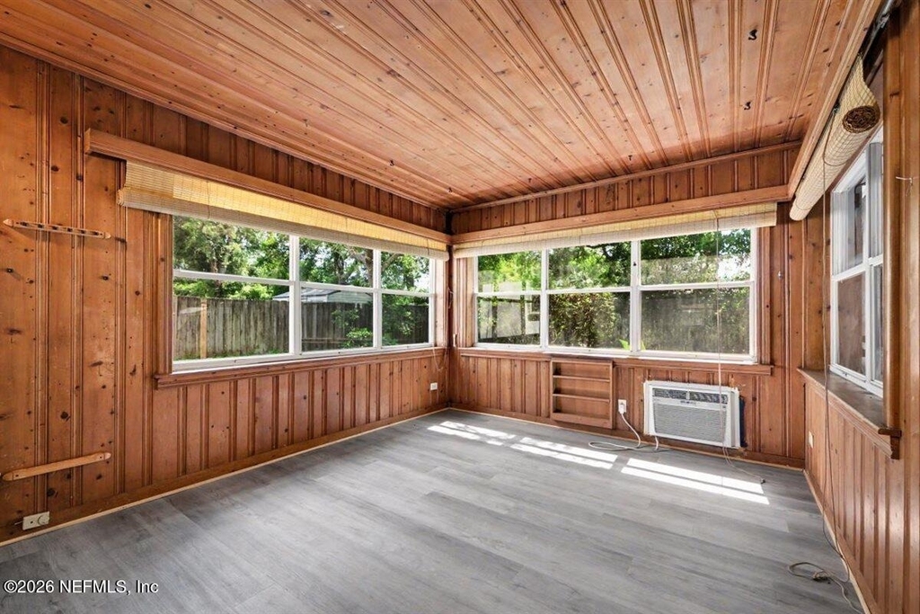 6216 Suwanee Road - Photo 11