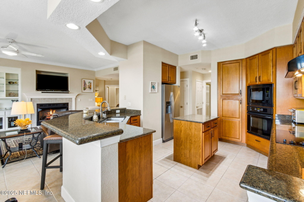 425 N Ocean Grande Drive - Photo 15
