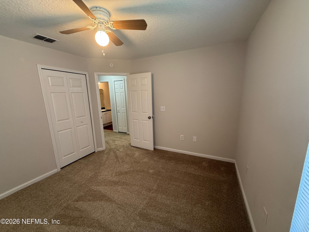 5550 Oak Crossing Drive - Photo 25