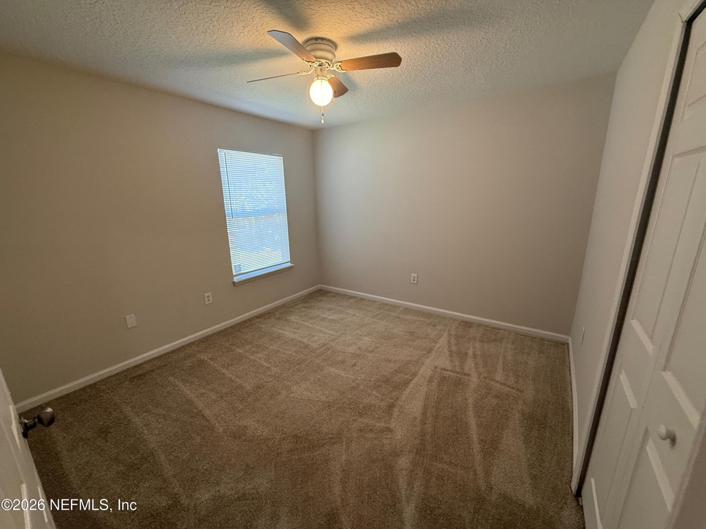 5550 Oak Crossing Drive - Photo 27