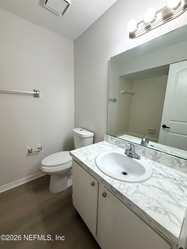 5646 Pinebay Circle S - Photo 12