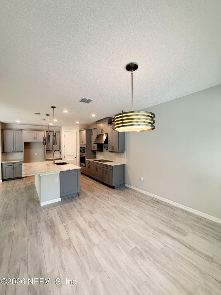 1352 Arklow Circle - Photo 6