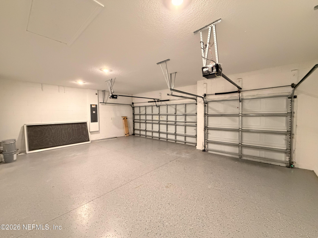 1352 Arklow Circle - Photo 31