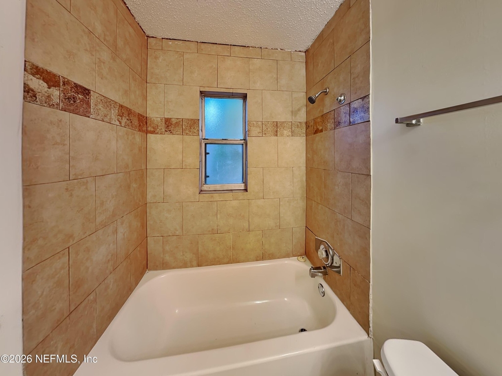 237 Blairmore Boulevard - Photo 15