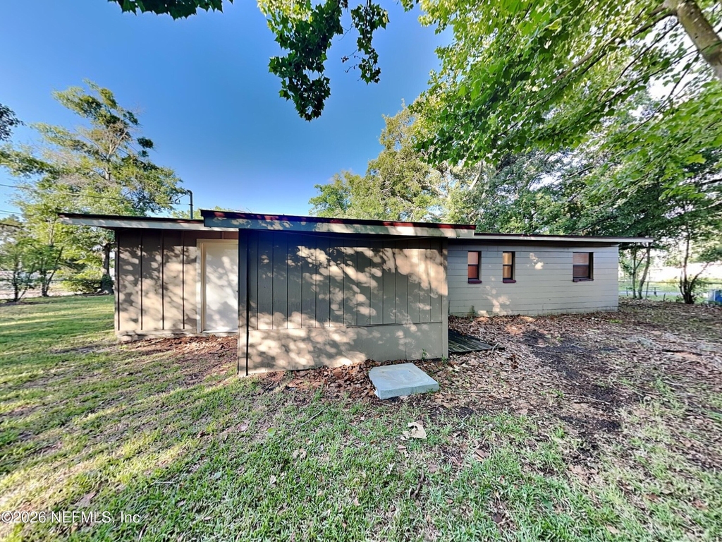 237 Blairmore Boulevard - Photo 17