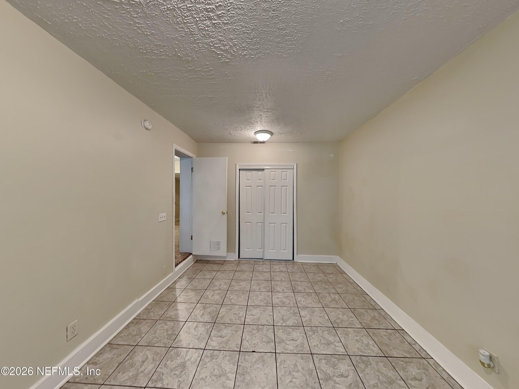 237 Blairmore Boulevard - Photo 7