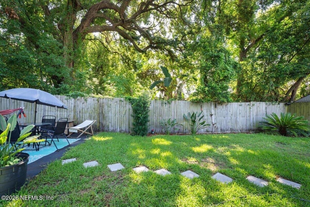 747 West Street - Photo 29