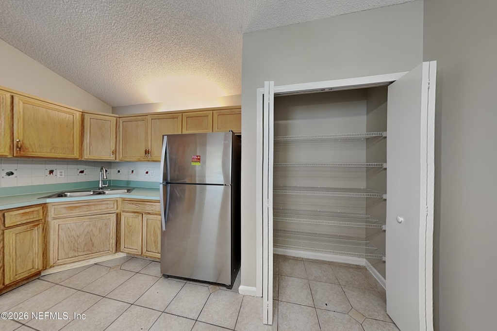 1883 Mackenzie Court S - Photo 5