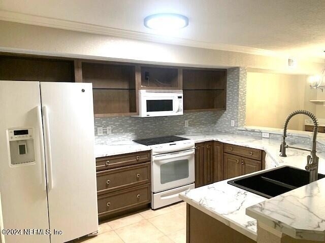 805 Boardwalk Drive - Photo 3