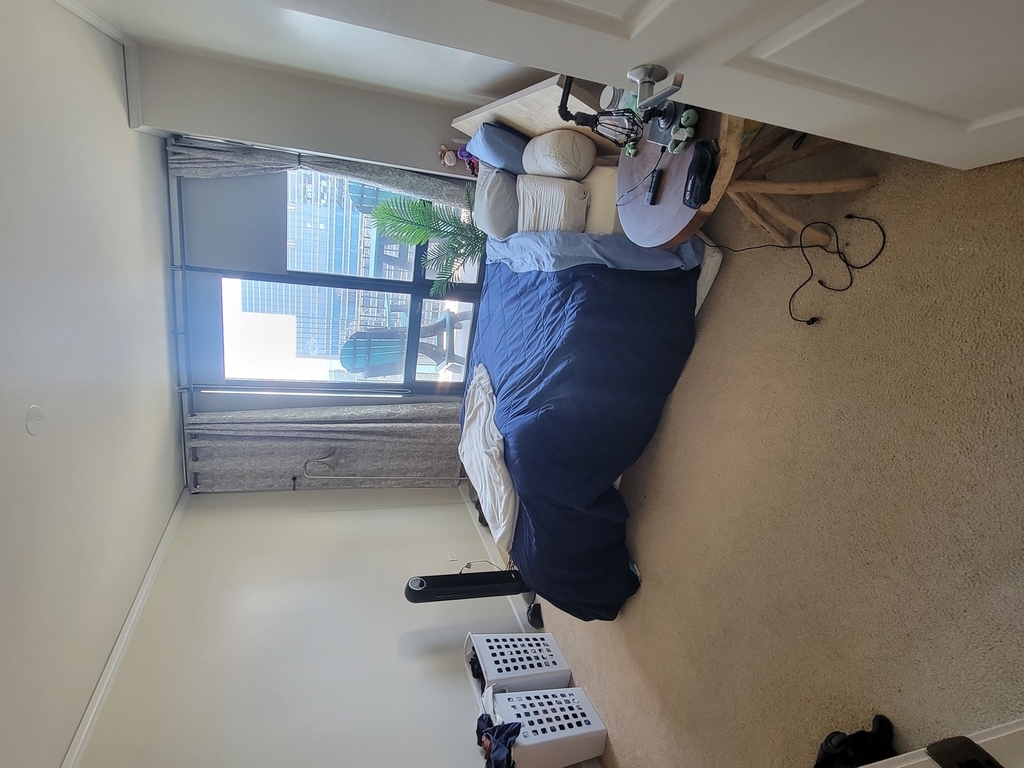 225 N Columbus Drive - Photo 3