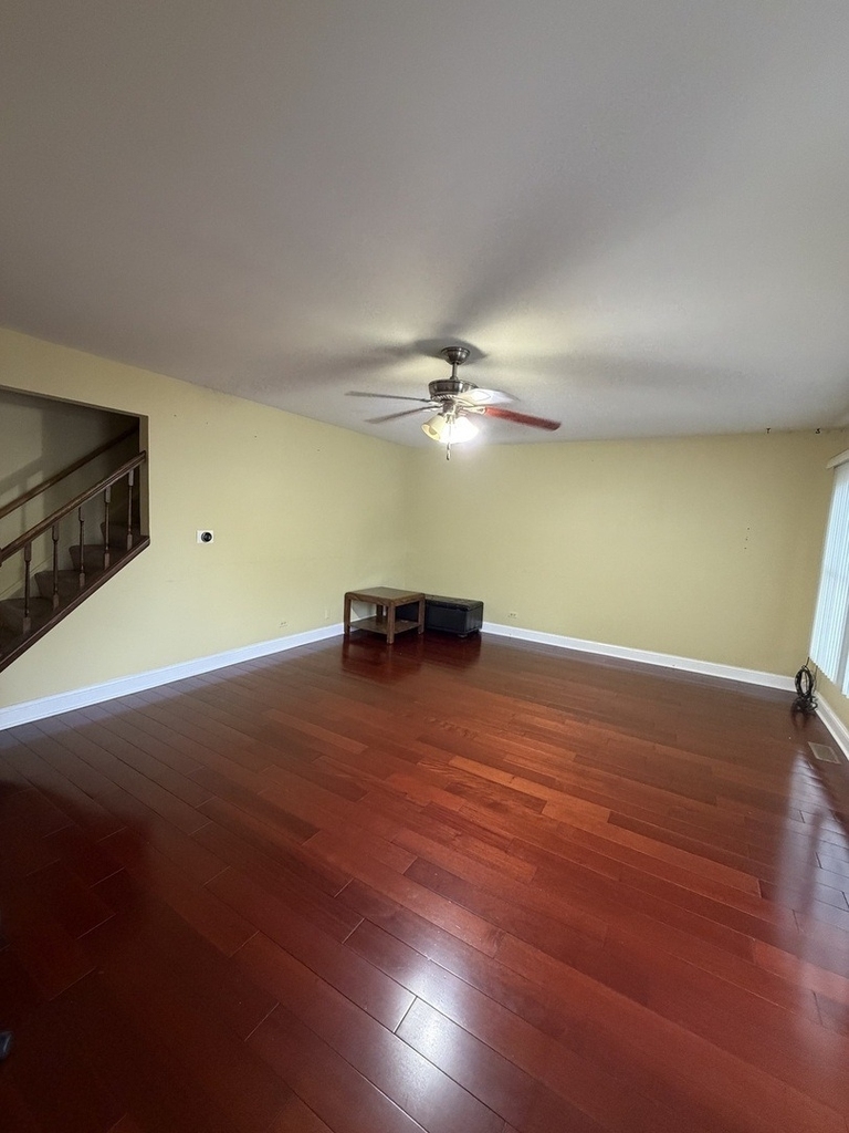 805 Bishop Court - Photo 1