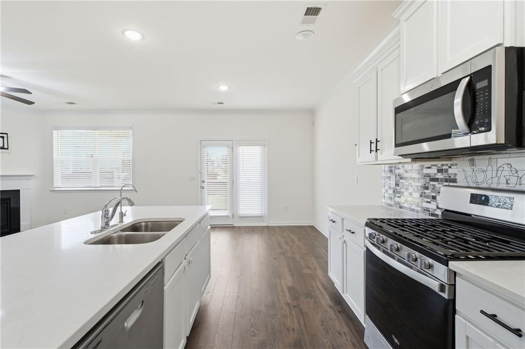 3369 English Elm Way - Photo 14