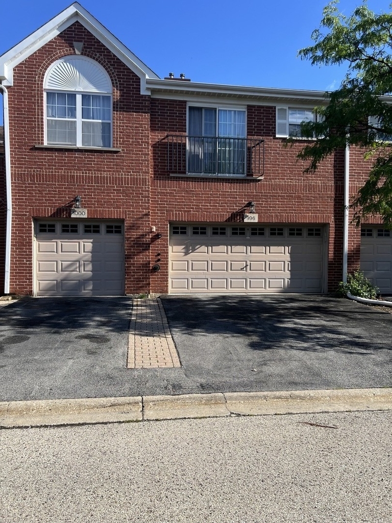 996 Enfield Drive - Photo 1