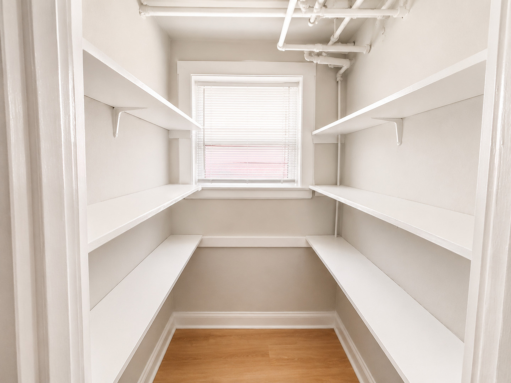 739 Hinman Avenue - Photo 3