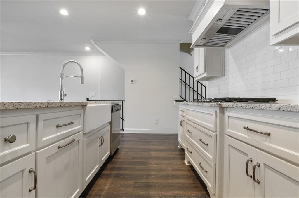 243 Church Street - Photo 9