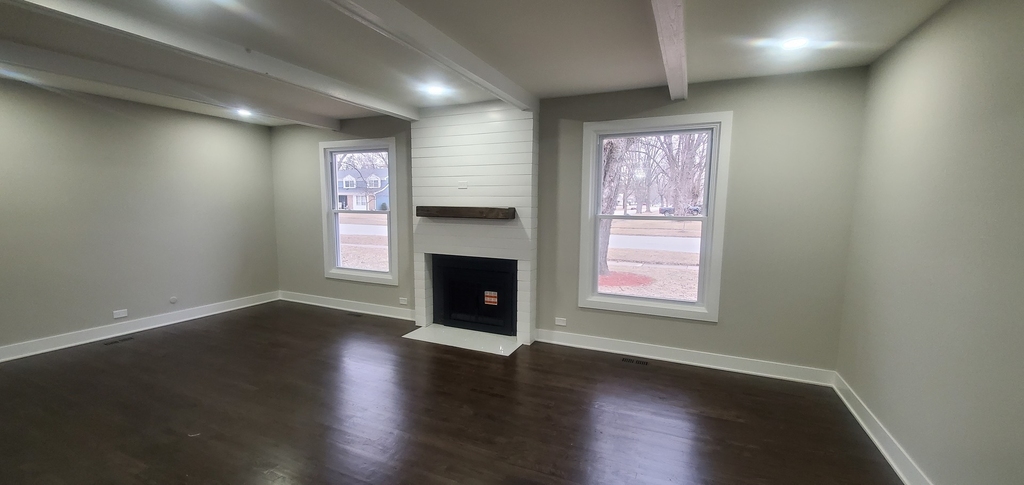 16 W Bailey Road - Photo 3