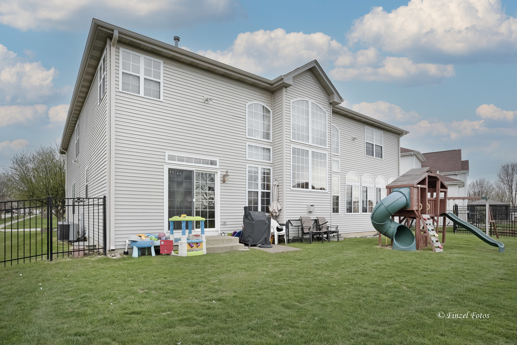 6625 Majestic Way - Photo 10